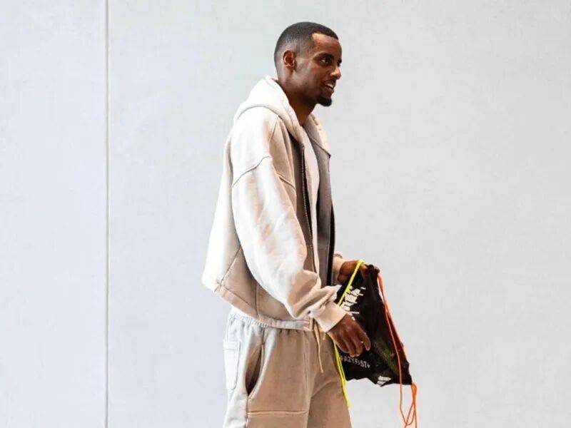 利物浦冲击6连胜，曼城8人回归，三大因素，曼联新门将只能首发