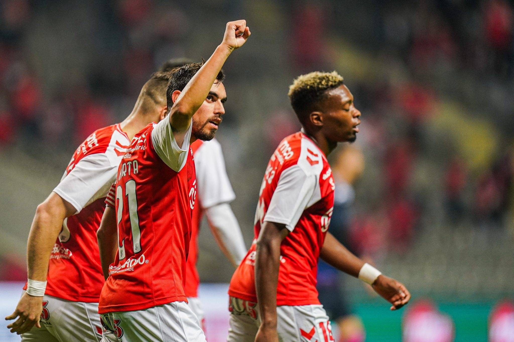 欧罗巴生死局：尼斯主场迎战布拉加，法甲困兽对决葡超利刃