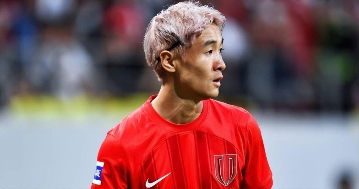 喜讯！谢文能3月5日官宣以400万转会费加盟德甲门兴，值得期待